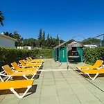 Palm View Escape *